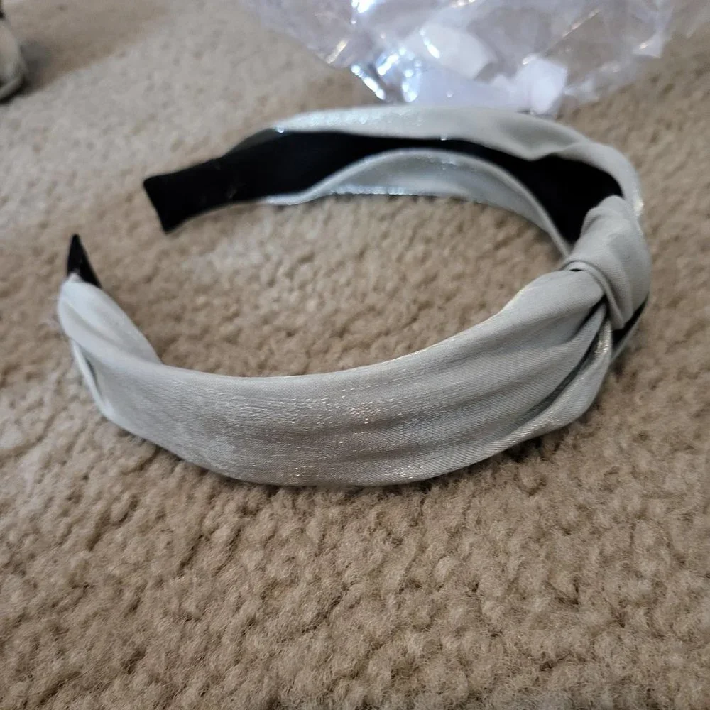 Twist Headband - Brand New - Picture 1 of 3